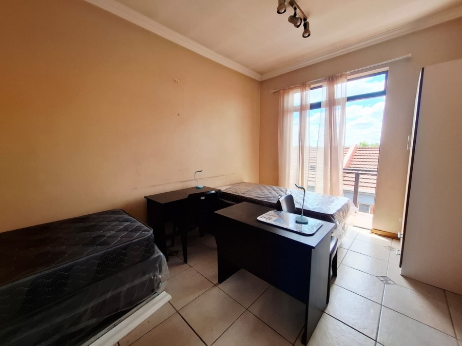3 Bedroom Property for Sale in Willows Free State